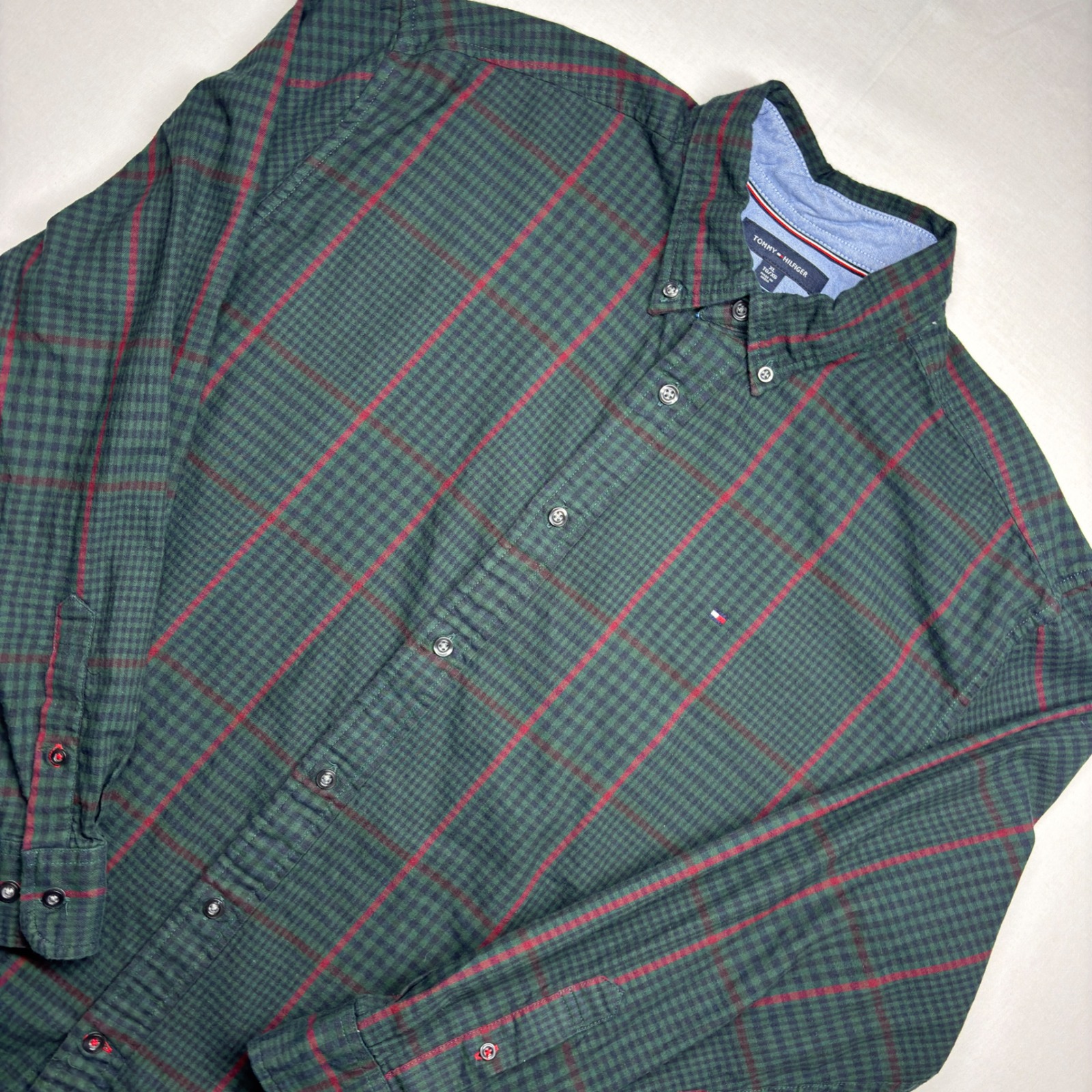 Tommy Hilfiger Mens Xl Classic Fit Green Red Plaid Button Down Shirt Stretch